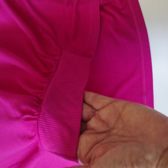 JUICY COUTURE* COLD SHOULDER TOP*NWOT - Picture 4 of 8